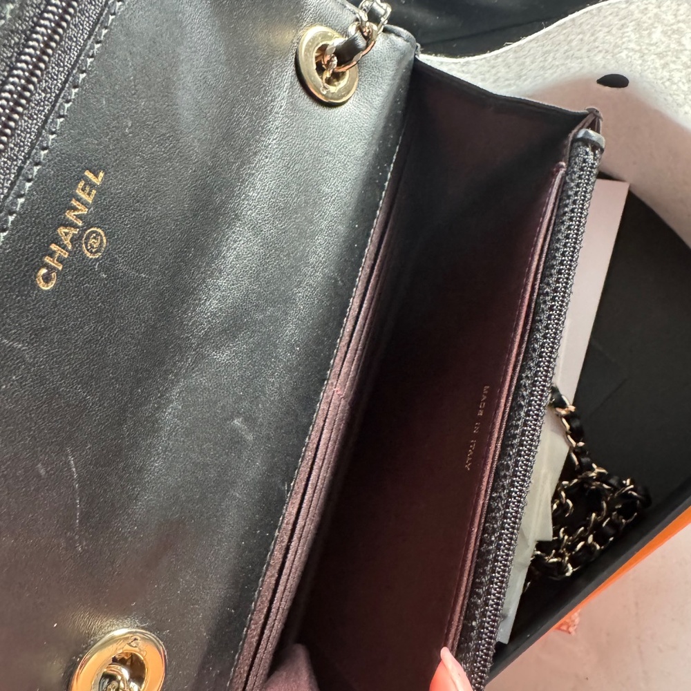 Bags - Picture 5 of 16